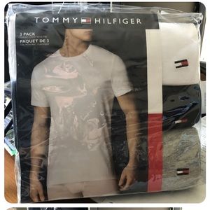 Tommy Hilfiger 3 pack White/Gray/Black/Blue Classic Crew Neck Tshirts Tee Med.